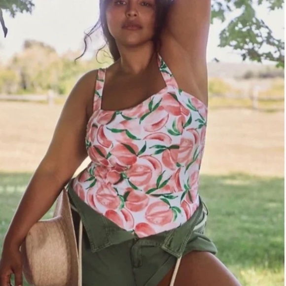 Peaches Fruit Twist-Back Boho Peasant Hipster Art Deco Farm One-Piece Swimsuit - Picture 6 of 7